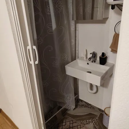 Vikendica Nema Dalje Gradacac