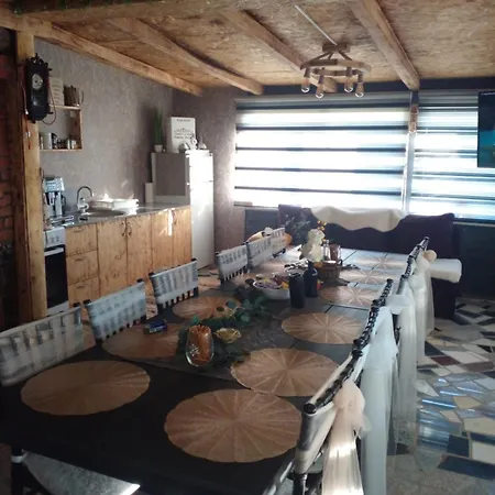 بيت للعطل Vikendica Nema Dalje